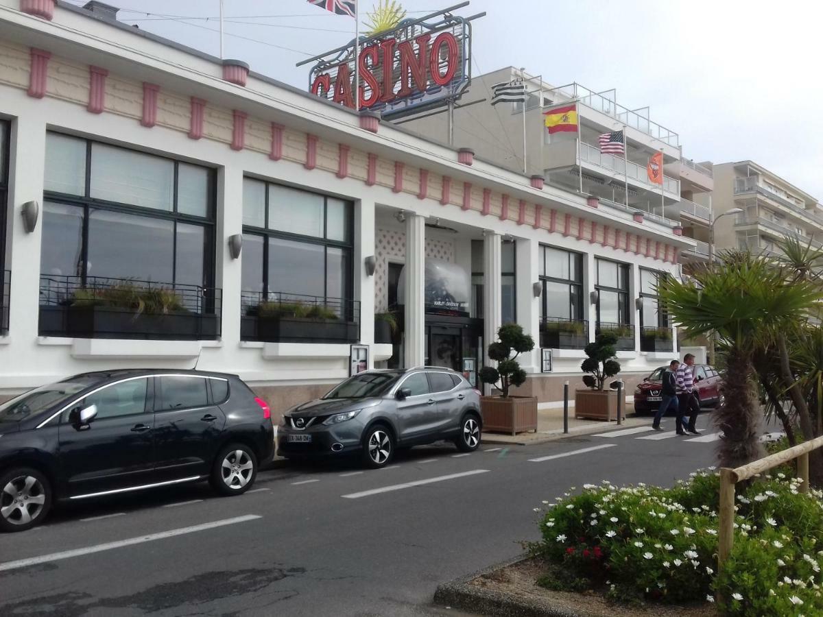 Le Studio Gallieni, Face Mer, Vous Accueille En Ete Comme En Hiver! Pornichet Exterior photo